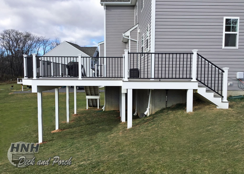 TimberTech Reserve deck, Driftwood decking, Westbury black aluminum railing
